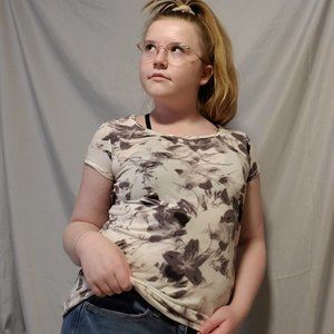 Women's Floral Pattern Tee